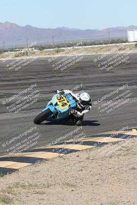 media/Jan-16-2026-CVMA Friday Practice (Fri) [[6f2bf47531]]/4-Racer 3-NRS/Session 3 (Bowl)/